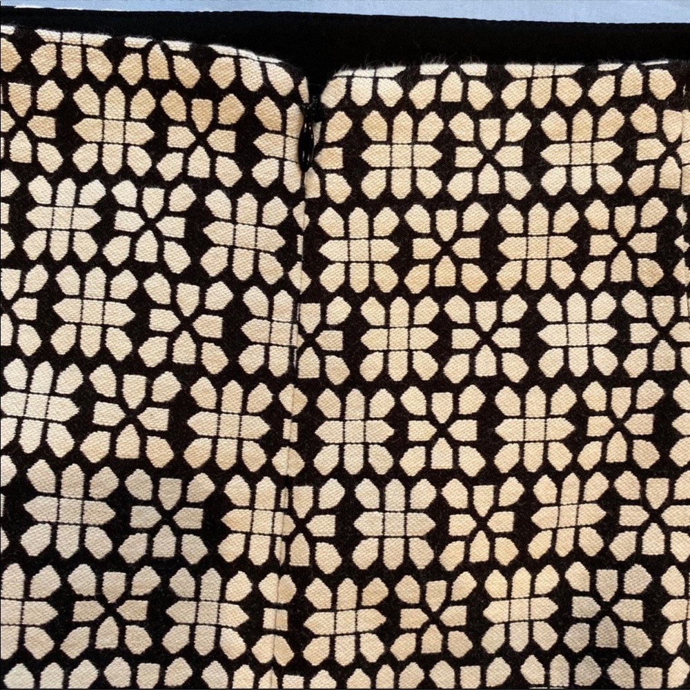 🎉HP🎉🖤Banana Republic black and white geometric skirt - Picture 4 of 6